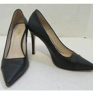 LODI Black Leather Embossed Chain Pattern Pointed Pumps Size 38